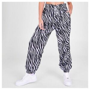 Nike Sportswear Icon Clash Zebra Print Woven Jogger Pants